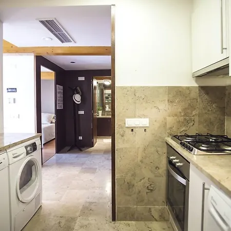 Modern Apart. In Principe Real Apartman *